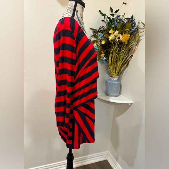 Lynn Ritchie Silver/Red and Black striped/Long Sleeve Tee/layered front/ Large - Picture 2 of 9